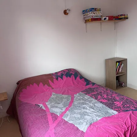 Spacieux Pour 6 Avec Terrasse Et Parking Privé - Fr-1-814-152 Super-Besse