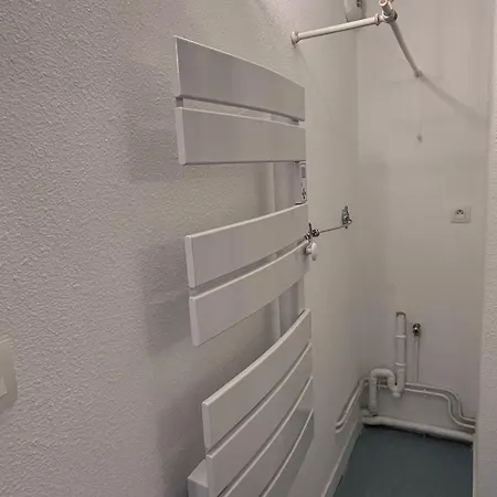 Spacieux Pour 6 Avec Terrasse Et Parking Prive - Fr-1-814-152 Apartment Super Besse