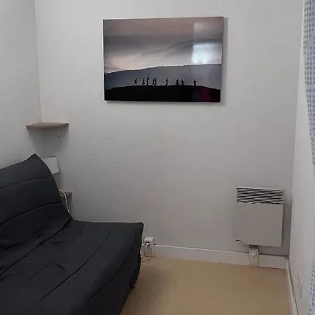 Spacieux Pour 6 Avec Terrasse Et Parking Privé - Fr-1-814-152 Appartement Super-Besse