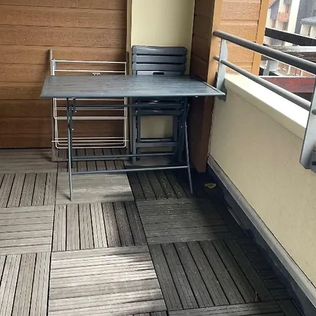 Spacieux Pour 6 Avec Terrasse Et Parking Prive