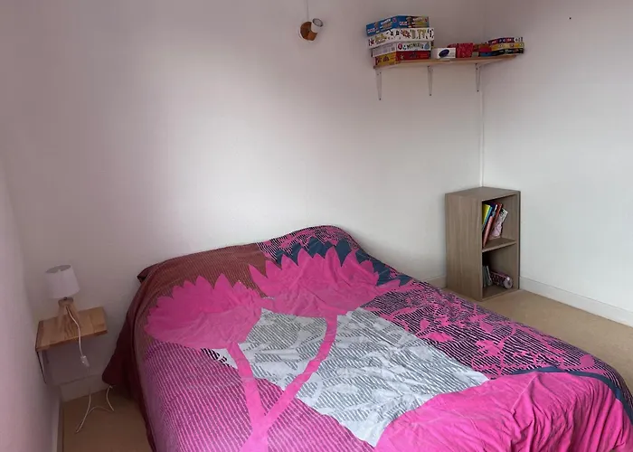 Spacieux Pour 6 Avec Terrasse Et Parking Privé - Fr-1-814-152 Super-Besse