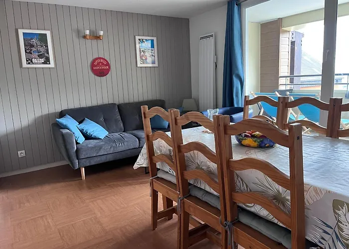 Spacieux Pour 6 Avec Terrasse Et Parking Privé - Fr-1-814-152 * Super-Besse